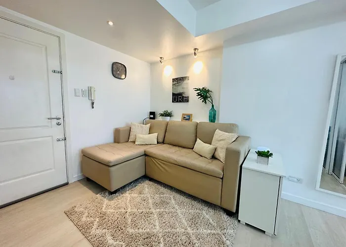 Casa Bw Azure Urban Residences 4* Manille